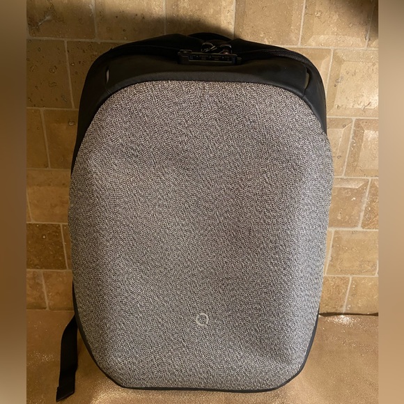 Korin Design ClickPack Pro Anti-Theft Backpack - Picture 6 of 10